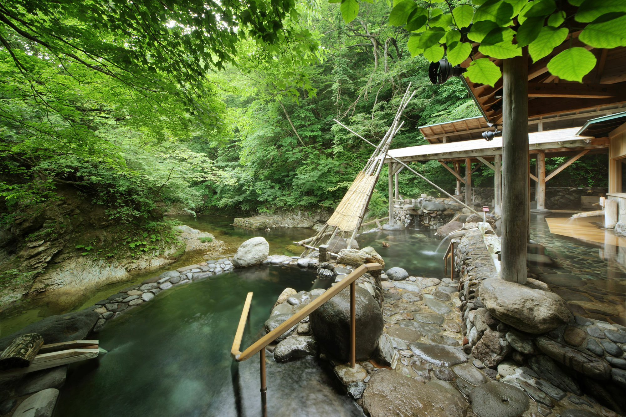 Sakunami Onsen Yuzukushi Salon Ichinobo Hotel Sendai Exterior foto